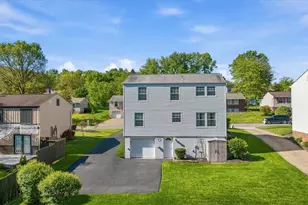 125 Oakhaven Dr, Economy, PA 15042 - Photo 4