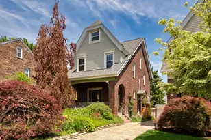409 S Winebiddle St, Pittsburgh, PA 15224 - Photo 2
