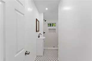 214 Morewood Ave, Pittsburgh, PA 15213 - Photo 22