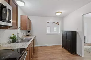 134 Stucky Rd, Forward Township, PA 16053 - Photo 12