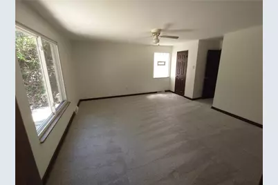 9215 Vantine St, Pittsburgh, PA 15235 - Photo 4