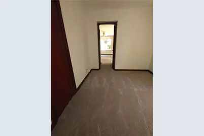 9215 Vantine St, Pittsburgh, PA 15235 - Photo 8