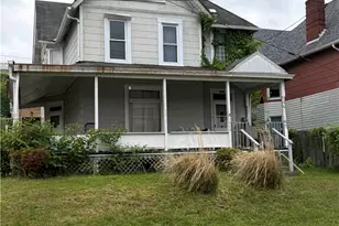 1060 Vance Ave, Coraopolis, PA 15108 - Photo 1