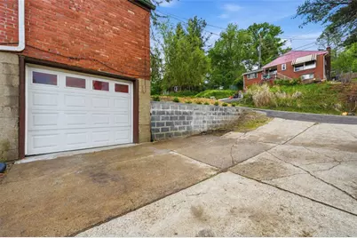 11 Lee Ave, Pittsburgh, PA 15221 - Photo 18