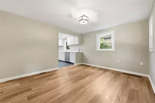 11 Lee Ave, Pittsburgh, PA 15221 - Photo 4