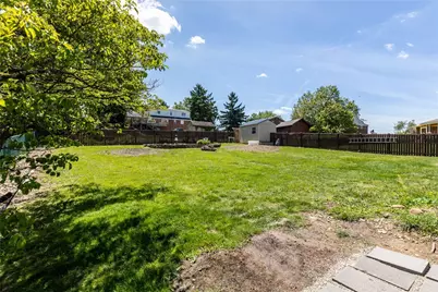 103 Manchester Dr, Hempfield Township, PA 15642 - Photo 22
