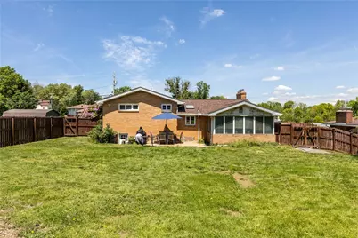 103 Manchester Dr, Hempfield Township, PA 15642 - Photo 20
