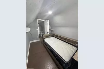 94 Lafferty Ave, Pittsburgh, PA 15210 - Photo 4