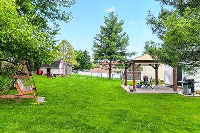 445 Lexington Dr, Hempfield Township, PA 15601 - Photo 10
