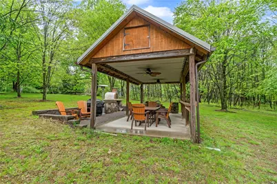 952 Bush, Loyalhanna, PA 15681 - Photo 44