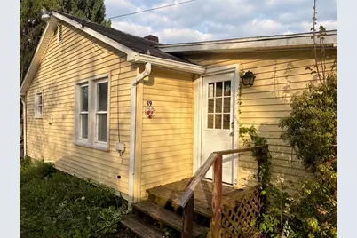 19 Saul Ave, Greenville Boro, PA 16125 - Photo 1