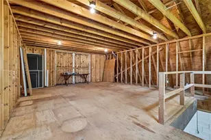 215 Edgewood Dr, Buffalo Township, PA 16055 - Photo 28