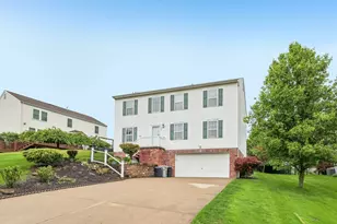 301 Holly Ridge Dr, Pittsburgh, PA 15116 - Photo 22
