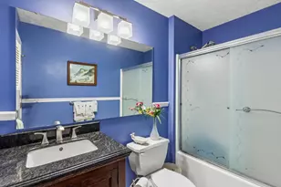 301 Holly Ridge Dr, Pittsburgh, PA 15116 - Photo 20