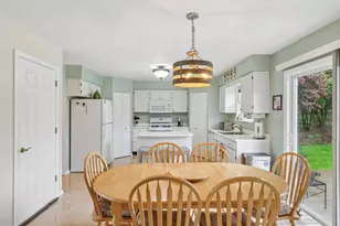 301 Holly Ridge Dr, Pittsburgh, PA 15116 - Photo 6