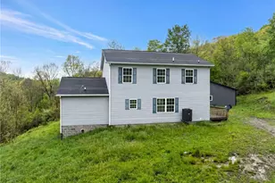 574 Browns Creek Rd, Washingtn-Ruff Creek, PA 15364 - Photo 10
