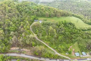 574 Browns Creek Rd, Washingtn-Ruff Creek, PA 15364 - Photo 14