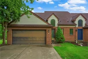 112 Trolley Ct, Pittsburgh, PA 15237 - Photo 2