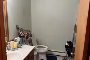 1711 Ridgewood Dr, North Franklin Township, PA 15301 - Photo 6