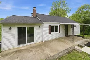 119 Planet Way, Robinson Twp, PA 15136 - Photo 2