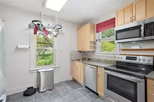 9 Speer Dr, Kennedy Township, PA 15108 - Photo 10