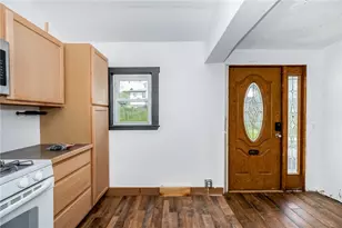 925 Roup Ave, Brackenridge, PA 15014 - Photo 10