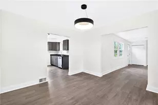 2925 Sebolt Rd, South Park, PA 15129 - Photo 8