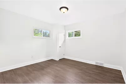 2925 Sebolt Road, South Park, PA 15129 - Photo 16