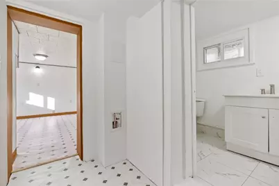 832 Delaware Ave, Glassport, PA 15045 - Photo 12