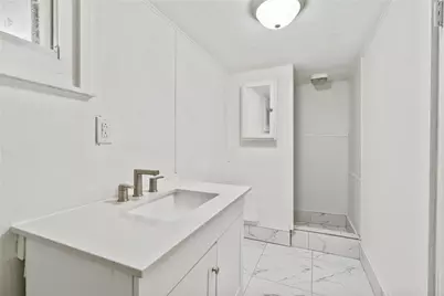 832 Delaware Ave, Glassport, PA 15045 - Photo 14