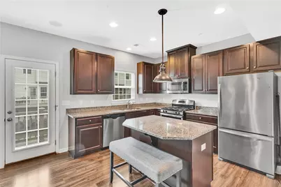 1503 Pointe View Dr, Adams Township, PA 16046 - Photo 14