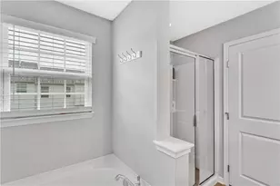 1503 Pointe View Dr, Adams Township, PA 16046 - Photo 28
