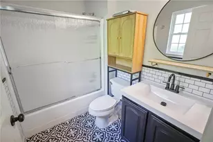 675 Village Green Blvd E, Adams Township, PA 16046 - Photo 8