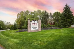 675 Village Green Blvd E, Adams Township, PA 16046 - Photo 24