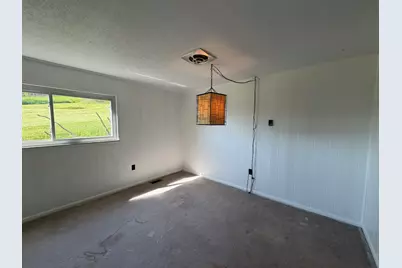 1902 Loretta Drive, Pittsburgh, PA 15235 - Photo 14