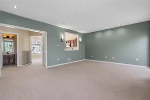 10522 Forrest Hill, Pittsburgh, PA 15090 - Photo 4