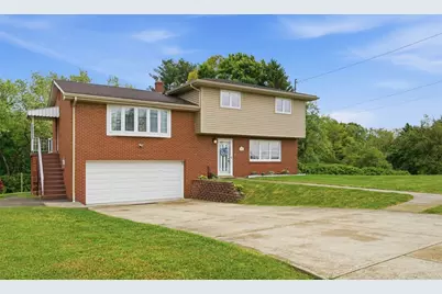 91 Bellview Cir, Robinson Twp, PA 15136 - Photo 4