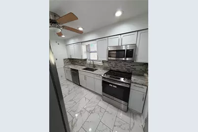 640 W 7th Avenue, West Homestead, PA 15120 - Photo 8