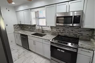 640 W 7th Ave, West Homestead, PA 15120 - Photo 8