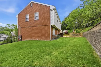 102 Evandale Dr, Green Tree, PA 15220 - Photo 42