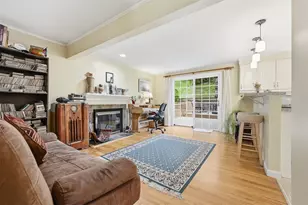 102 Evandale Dr, Green Tree, PA 15220 - Photo 14