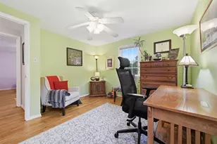 102 Evandale Dr, Green Tree, PA 15220 - Photo 34
