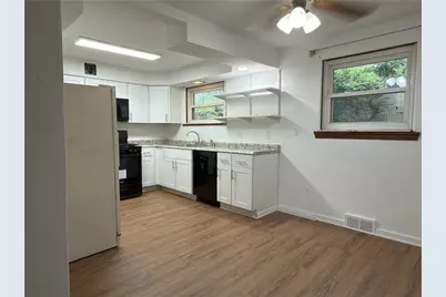 3474 Webster Ave, Schenley Heights, PA 15219 - Photo 10
