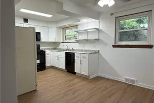 3474 Webster Ave, Schenley Heights, PA 15219 - Photo 10