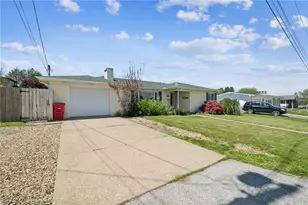 805 Caroline St, Derry Township, PA 15650 - Photo 30