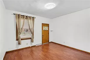305 Hickman St, Bridgeville, PA 15017 - Photo 4
