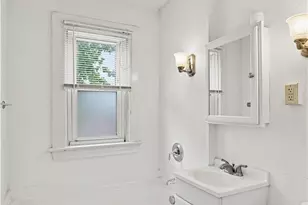 305 Hickman St, Bridgeville, PA 15017 - Photo 22