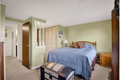 400 Redrome Circle E, Bridgeville, PA 15017 - Photo 18