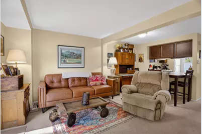 400 Redrome Circle E, Bridgeville, PA 15017 - Photo 8