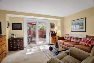 400 Redrome Cir E, Bridgeville, PA 15017 - Photo 6